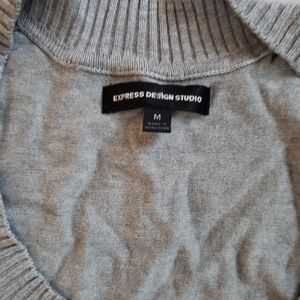 Express Sweaters - Express Gray Sweater Vest Express Sweaters - Express Gray Sweater Vest